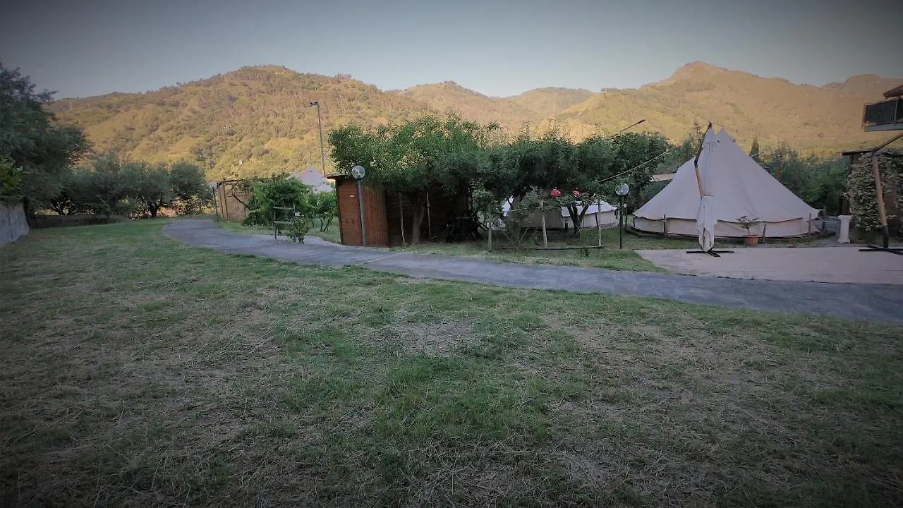 Gole Alcantara Mini Glamping Lanternavacanze Motta Camastra Italy